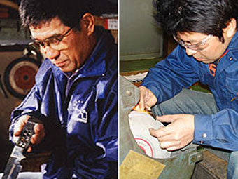 A basket bag made from Japanese wild grape vines that becomes shinier with use