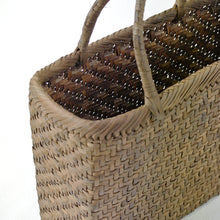 Load image into Gallery viewer, Japanese Wild Grape Vine Basket Bag (Square, Large)