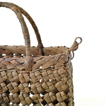 Load image into Gallery viewer, Japanese wild grape vine basket bag (Mini Bag - Cobblestone) with leather shoulder strap