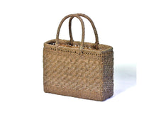 Load image into Gallery viewer, Japanese wild grape vine basket bag (square, medium, tiered)