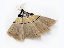 Load image into Gallery viewer, Nanbu Broom Soothing Broom for Large Pets (L)