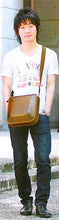 Load image into Gallery viewer, Wooden bag Monacca postman Brown