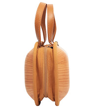 Load image into Gallery viewer, Wooden bag Monacca kaku shou Persimmon dyeing