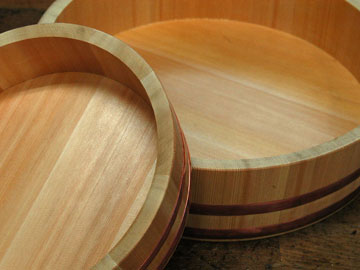 Handmade rice tray made from Kiso Sawara (1 sho)