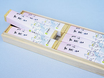 Incense gentle sweet tea fragrance (Paulownia box)