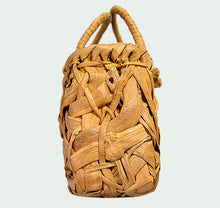 Load image into Gallery viewer, Japanese-made wild grape vine basket bag (Mini Basket) with a messy weave (interior: wild grape vine-dyed canvas)
