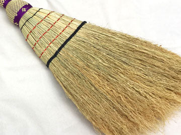Nanbu broom Small broom, purple