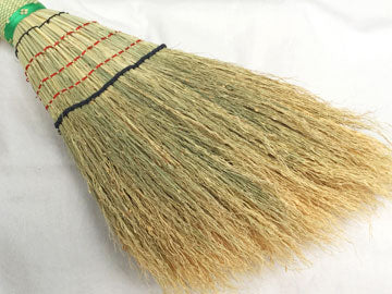 Nanbu broom Small broom, green