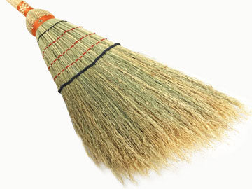Nanbu broom Small broom, orange