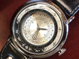 Japanese Clock - Wristwatch: Silver dial