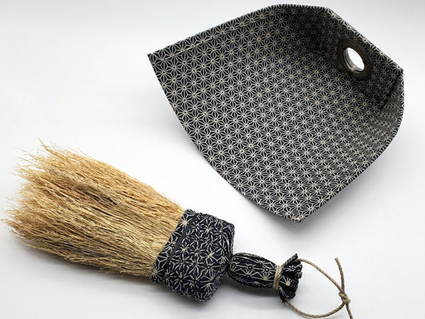 Nanbu broom Table broom set, black