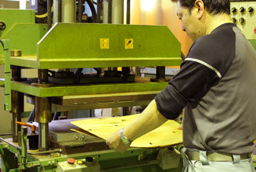 (5) Cutting to Size and Gluing