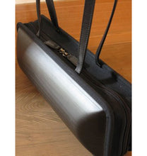 Load image into Gallery viewer, Wooden bag Monacca maruta black

